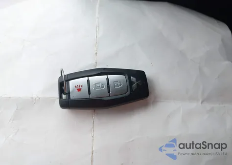 2022 Mitsubishi Outlander Es 2.5 S-Awc z USA, uszkodzony, nr VIN JA4J4TA88NZ035624